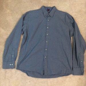 Izod slim fit button down casual dress shirt